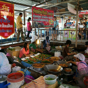 ตลาดน้ำวัดลำพญา